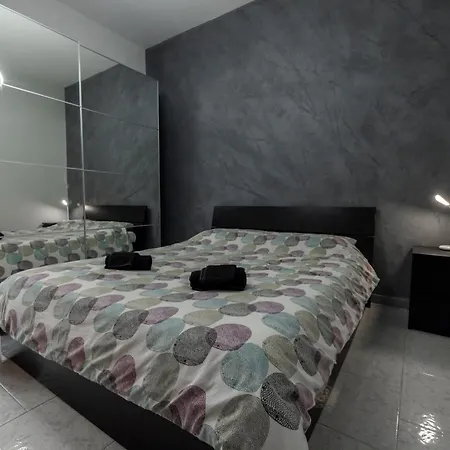 Apartment Tra Porta Susa E Piazza Statuto -cortile Interno- Turin