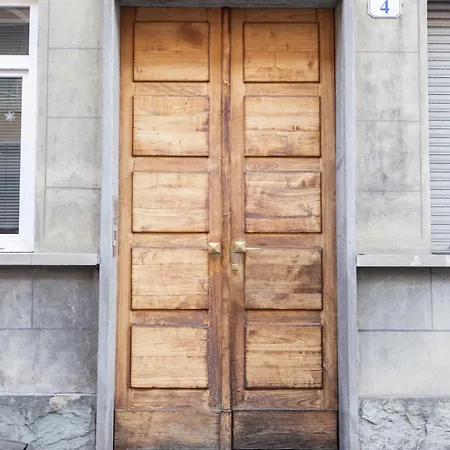 Apartman Tra Porta Susa E Piazza Statuto -cortile Interno- *