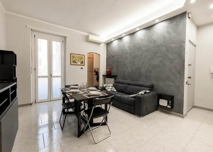 Tra Porta Susa E Piazza Statuto -cortile Interno- Διαμέρισμα