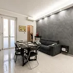 Tra Porta Susa E Piazza Statuto -cortile Interno- Daire
